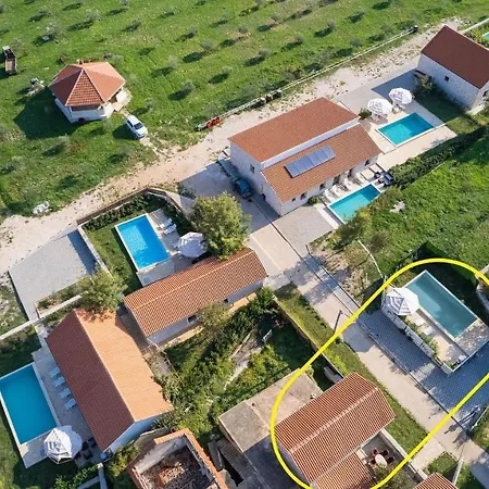 Nyaraló House Stone Curlew 1