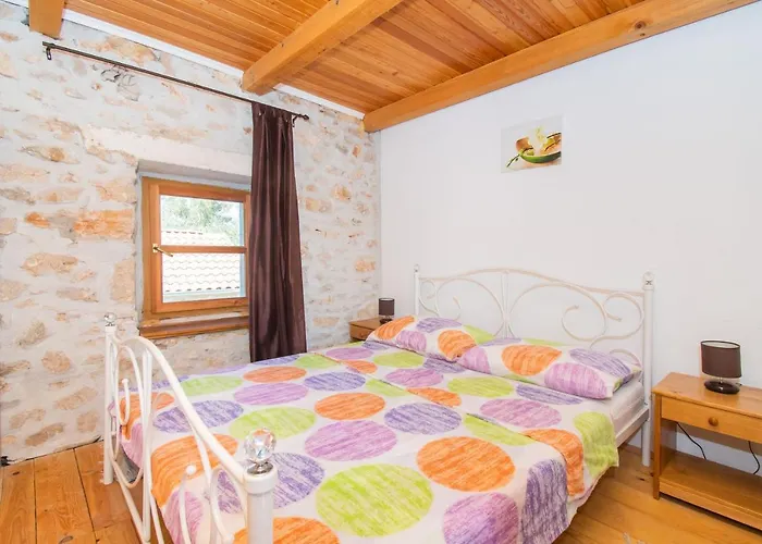 House Stone Curlew 1 Дом отдыха Lisane Tinjske